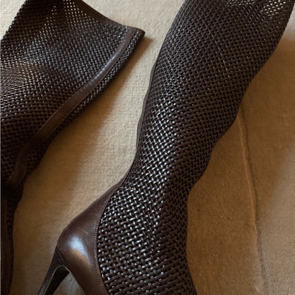 Bottega Veneta Intrecciato Weave Leather Boots - Picture 3 of 15